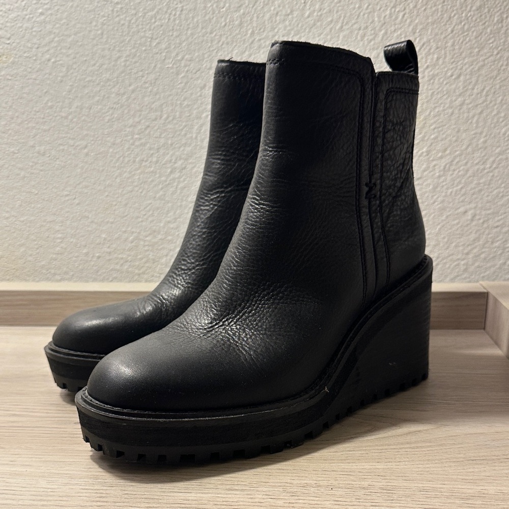 Zodiac Black Leather Ankle Boots